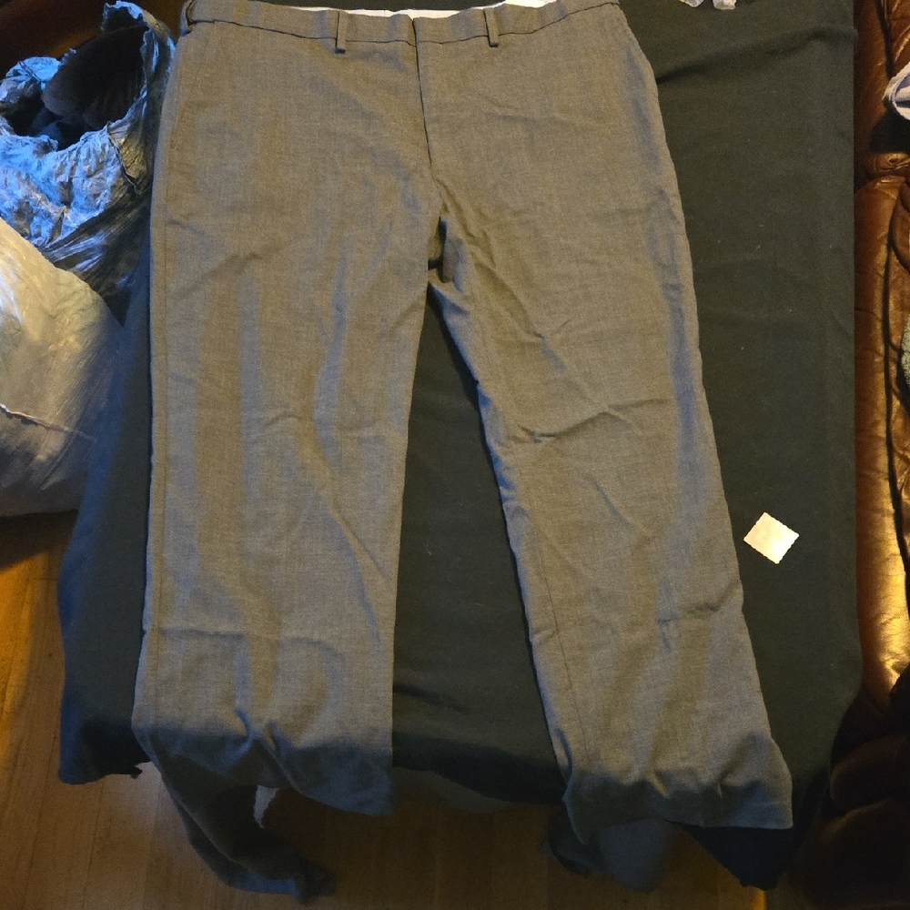 Classic Men's Gray Dress Pants